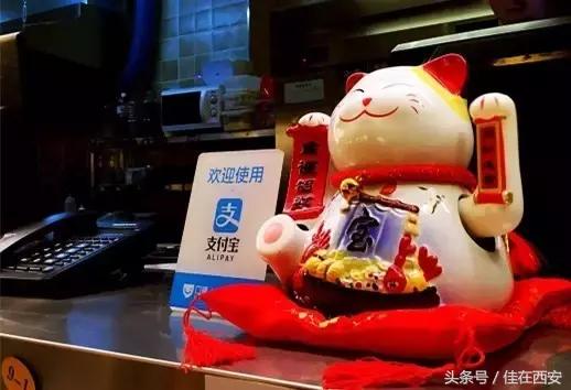 下雨天,请给我一碗日式拉面!西安这几家汤浓面弹!