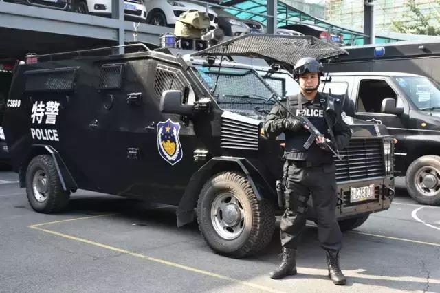 真正的拆弹专家视频,拆弹专家怎么过