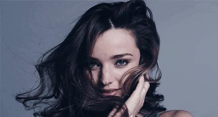 脱发是怎么引起的用什么药治疗,脱发咋回事啊