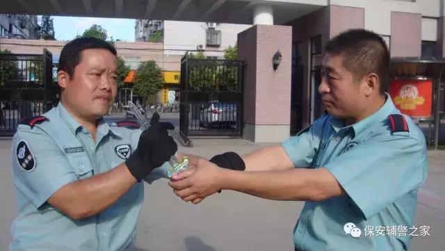 保安有哪些日常装备清单,保安能携带哪些装备