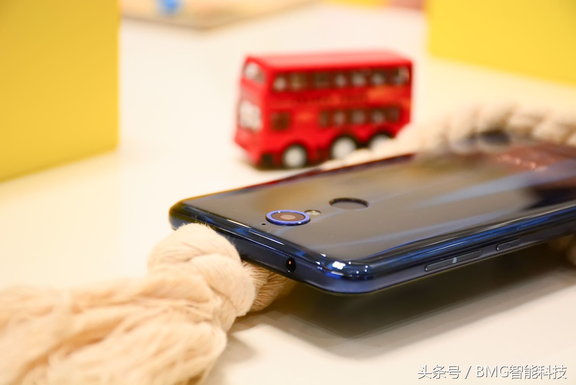 ivviK5裸眼3D手机深度评测:岂止裸眼3D?别的也不赖