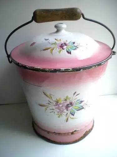 尿尿小技巧,怎么在床上用尿盆排尿