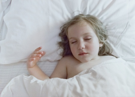 儿科小贴士：孩子日常出虚汗，多角度为你解读原因