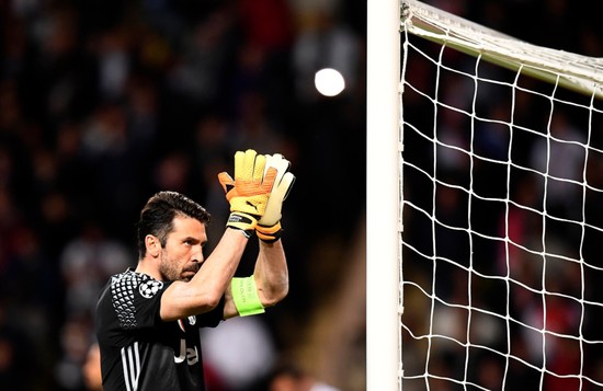 fc足球世界门将有布冯吗,fifa足球世界视频门将布冯