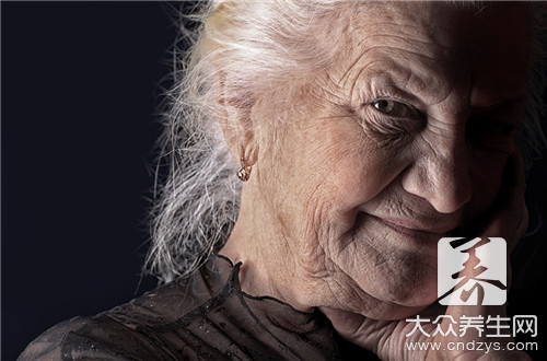 笑点低容易得老年痴呆症,小孩笑点低是老年痴呆的前兆