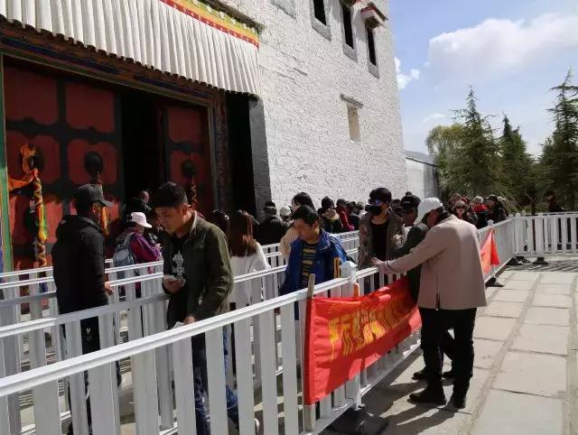 五一景点布达拉宫,五一布达拉宫是旺季嘛