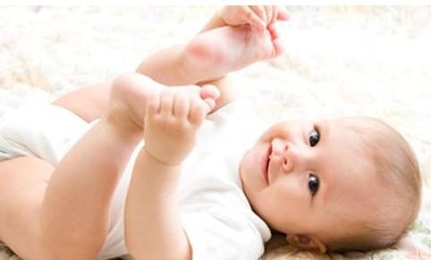 新生儿肚子响放屁不拉屎,宝宝三天不拉屎只放屁怎么办