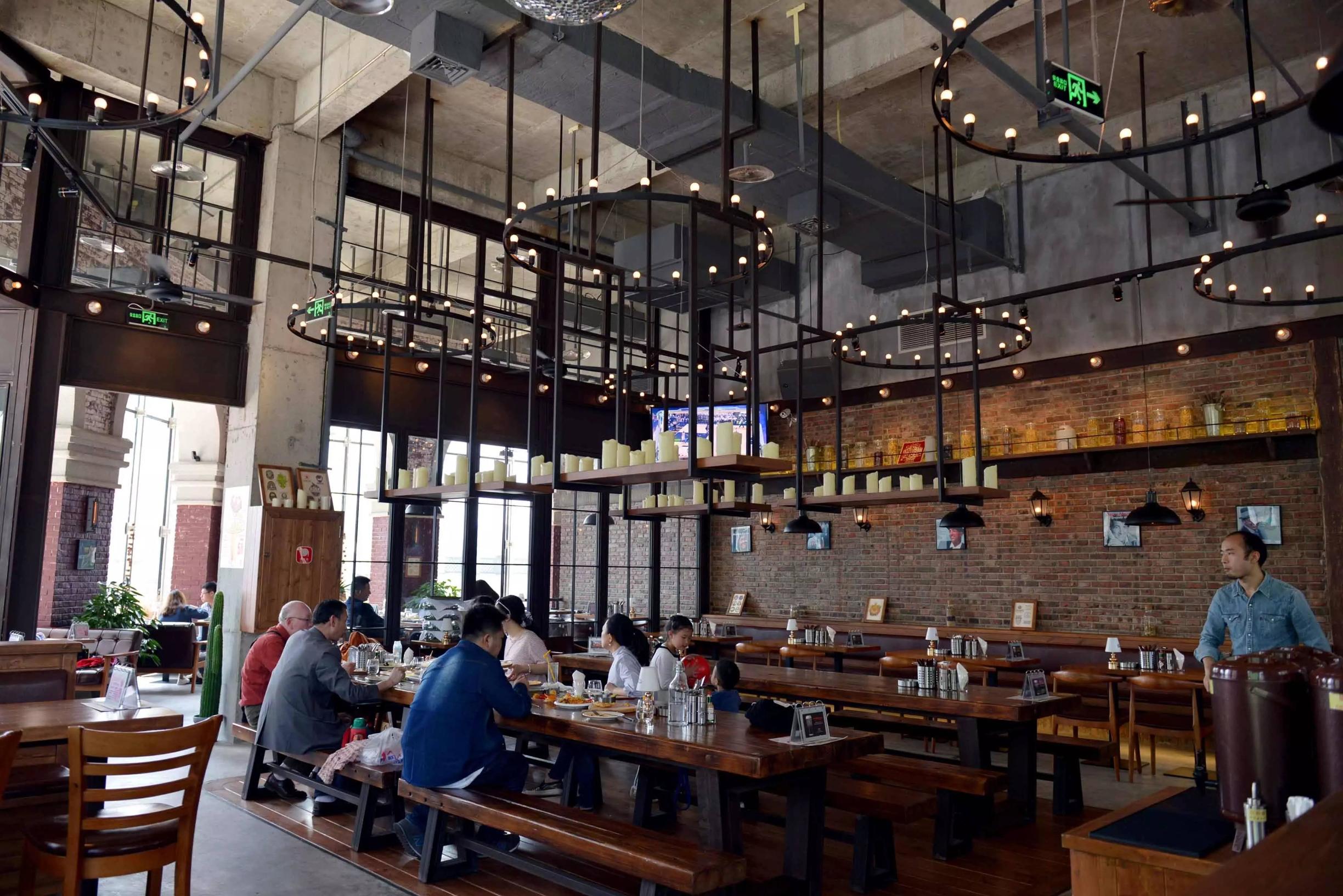 重庆吃火锅喝啥啤酒,去重庆吃火锅一定要喝的啤酒