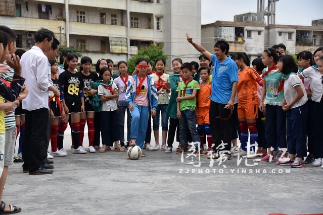 校园班级足球比赛助力青少年体质提升