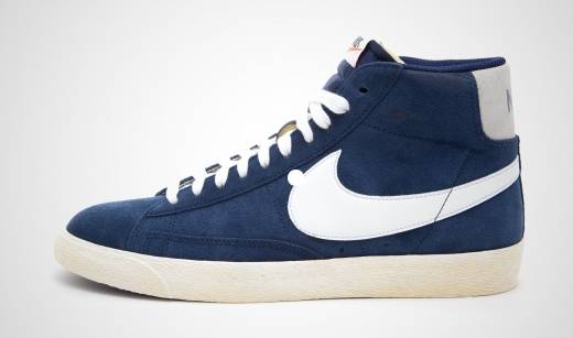 曾经这些鞋穿在脚下我没有珍惜,现在我跪着也找不回来了