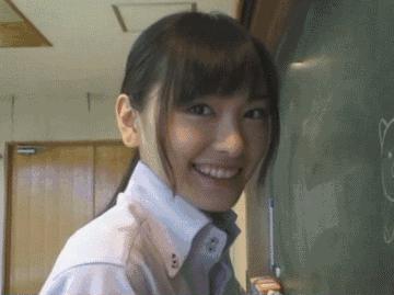 温馨的父子互动,父子俩的日常互动