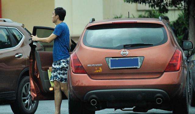 男足武磊的座驾,武磊开什么车