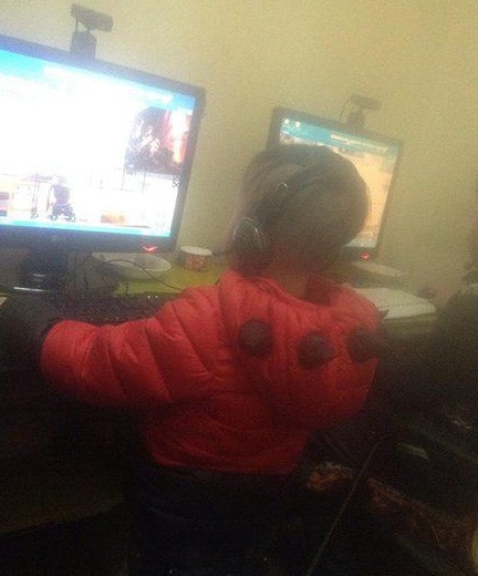 十条笑话：办公室的女人打赌：用同一套问题，打电话问她们的男人