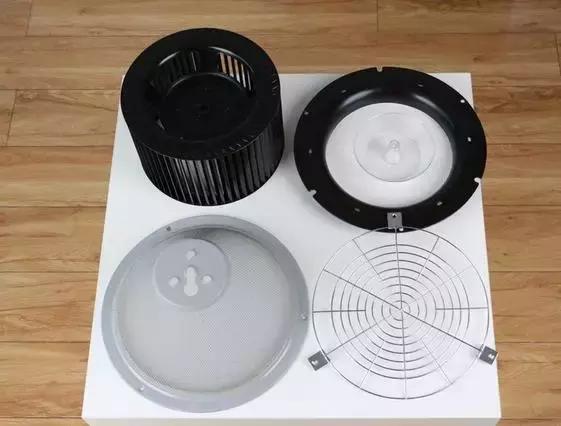 油烟机不管有多脏一个口罩就搞定,油烟机太脏了用什么清理比较干净