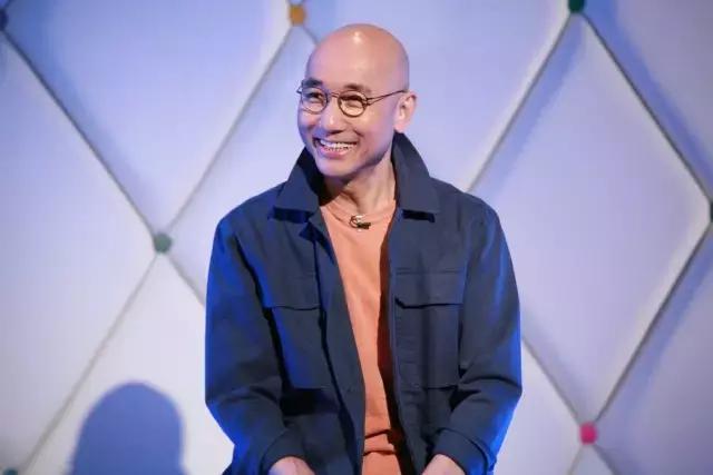 给外国人听卢冠廷一生所爱,一生所爱卢冠廷情深似海