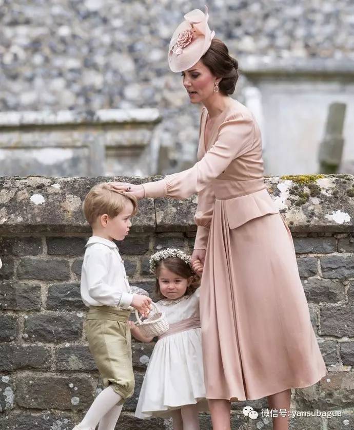 英国小王子被妈训,英国小王子被霸凌