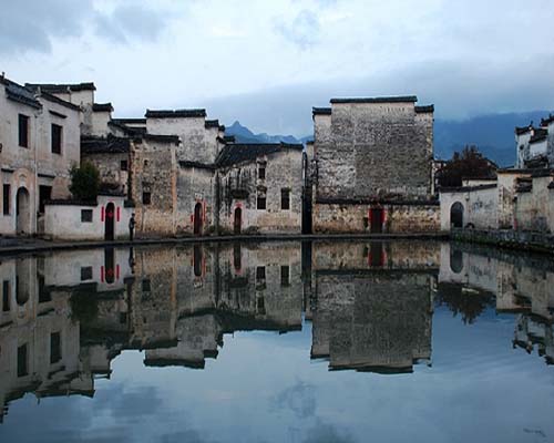 浅谈徽派建筑文/陈仕彬