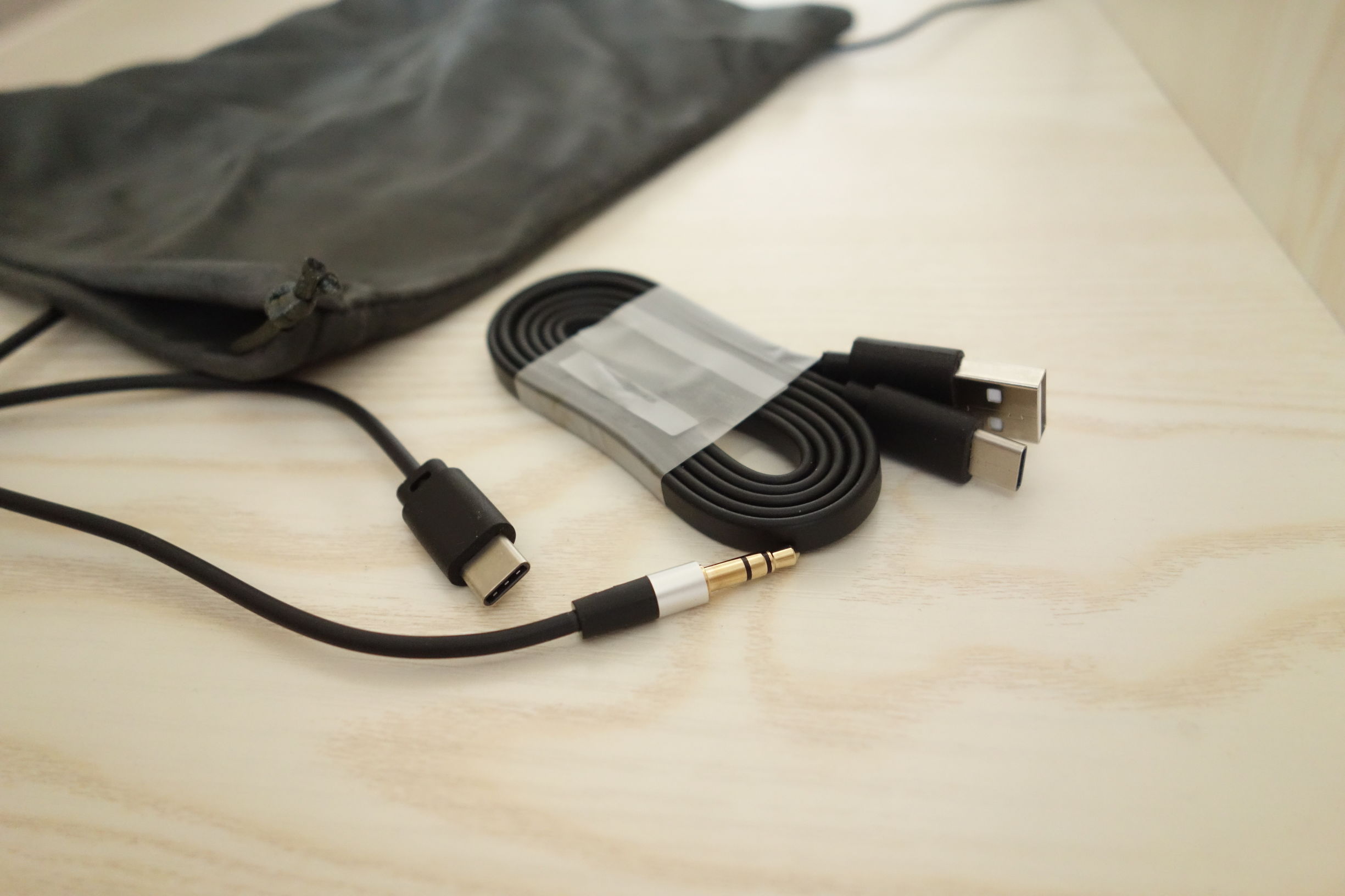 200元内十大降噪耳机小米,200小时待机的蓝牙耳机