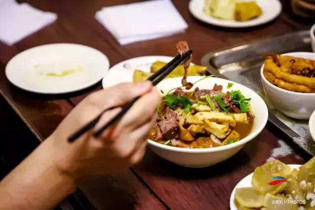 绝美的风景送给你,有一种风景叫朋友圈里的风景