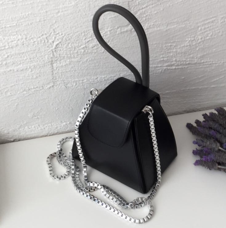 斜挎包手拿包时尚百搭,又潮又好看的斜挎包