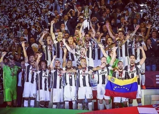 15-16赛季皇马夺冠之路集锦,皇马三连冠首发阵容仅剩两人