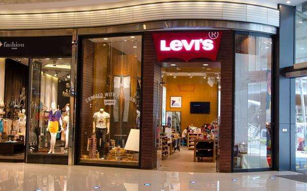 李维斯2000元,李维斯需要买大一码嘛