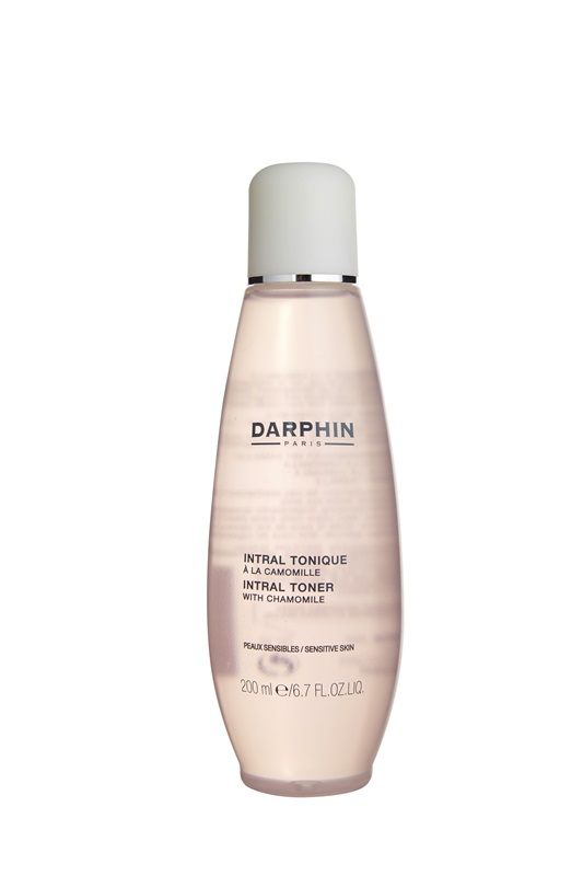 夏天化妆出汗脱妆怎么办,夏天一化妆就出汗怎么办