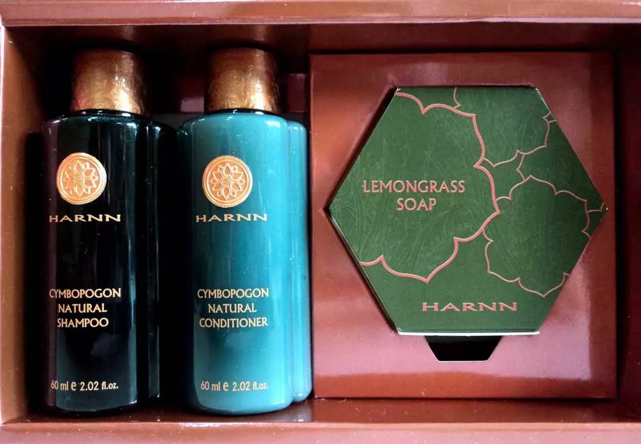 泰国落地签证要带多少钱,泰国落地签证需要带多少钱