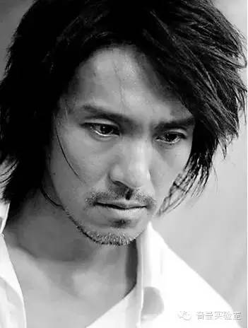 星爷，我为你泪流满面！（内附3D环绕音乐）