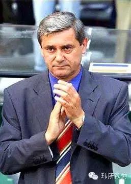 双冠王巅峰之战,桑特拉奇双冠王