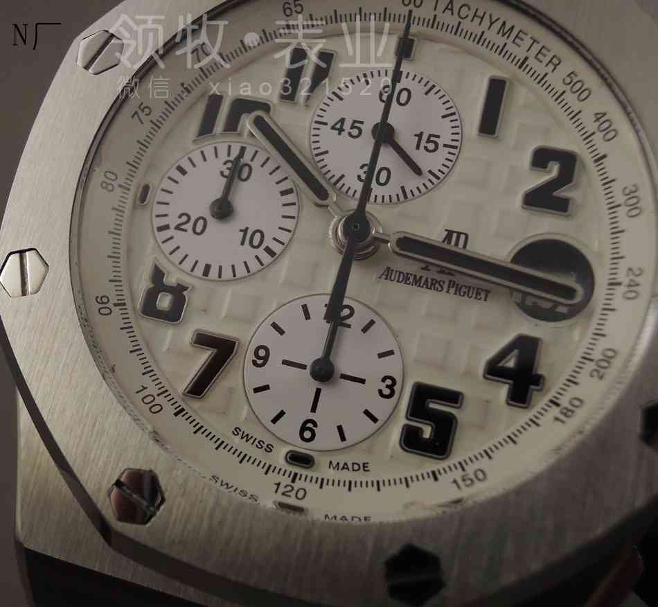 资深鉴表师揭秘几千块钱香港代购的爱彼沙漠腕表！