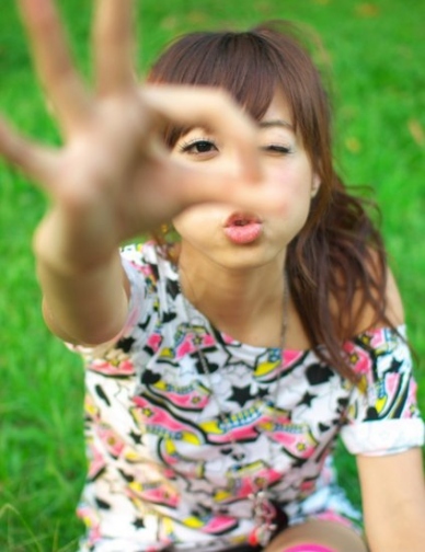 女儿11岁第一次来例假持续多久,女儿第一次来例假都已经十天了