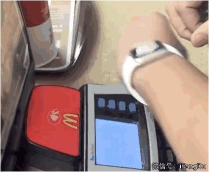 applepay为什么一定要按两下呢,applepay最新功能