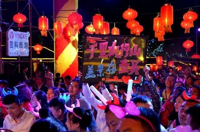 客场战胜中国队却被鼓掌欢呼,主场取胜