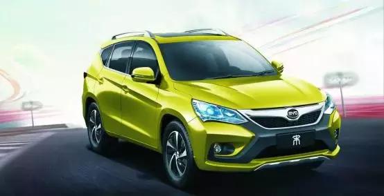 有没有人曾告诉你，足球和车企这对CP有点萌，偶尔还会辣眼睛