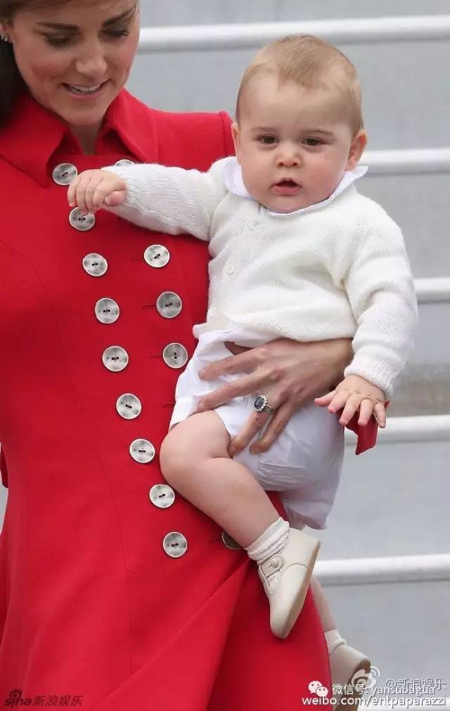 英国小王子被妈训哭,英国小王子被霸凌