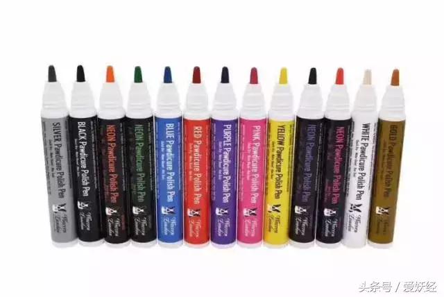 爱妖经｜亲子装，亲子包……现在连美甲都要同款了？