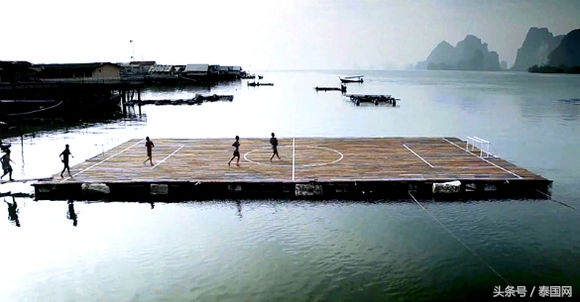 泰国班宜岛,泰国公共足球场