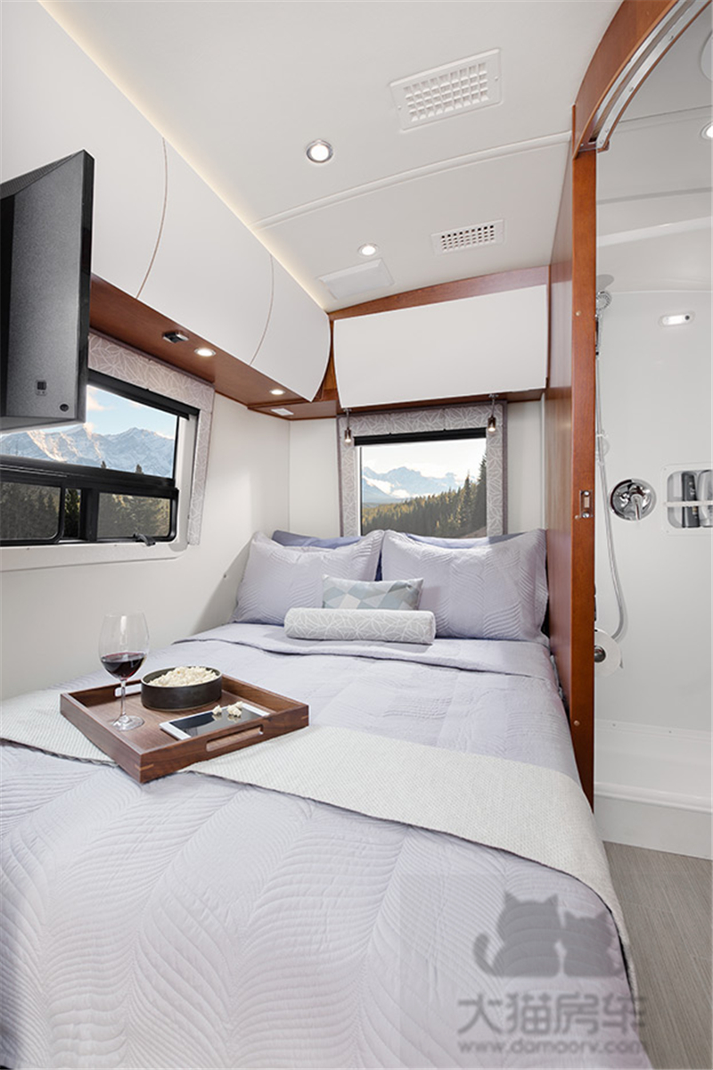 奔驰房车斯宾特豪华大空间,奔驰豪华房车零下50度旅行