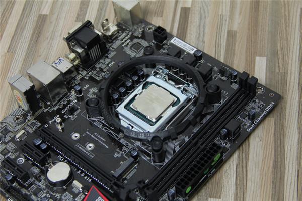 从零开始如何组装电脑教程,新手小白组装电脑最详细教程