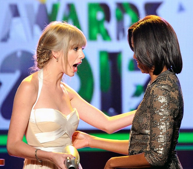 霉霉的高光时刻,外网粉丝p图霉霉