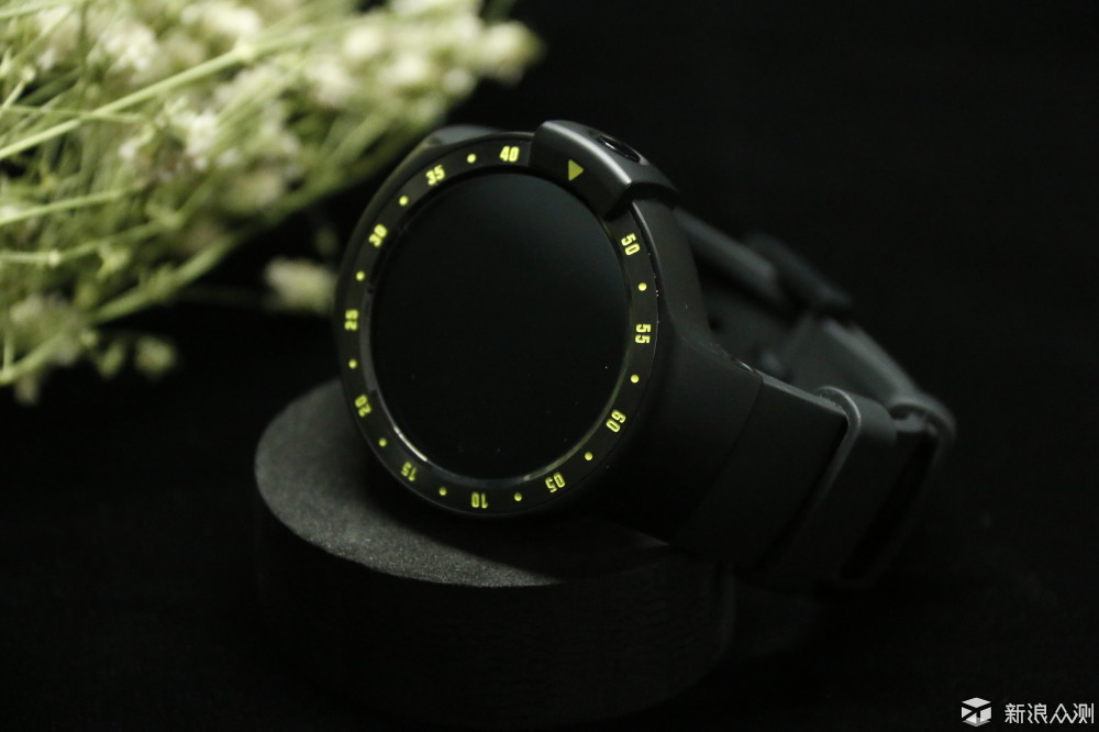 功能丰富全面，运动诚意不足ticwatchs试用体验