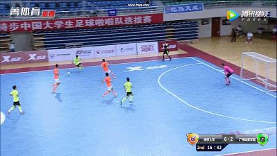 中国五人制足球大学生南区赛,校园足球5人制足球进攻跑位