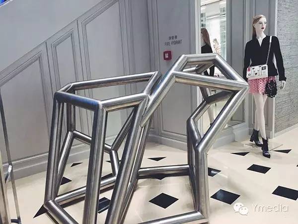 dior大秀预告片,dior令人震撼的秀