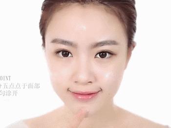 笑容引起的法令纹怎么解决,明星淡化法令纹最简单方法