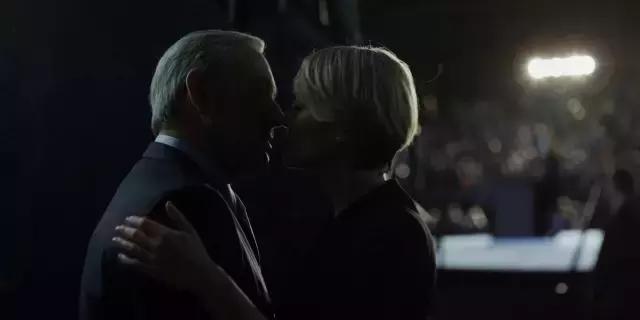 《纸牌屋》不愧是顶级美剧，连总统都在追！