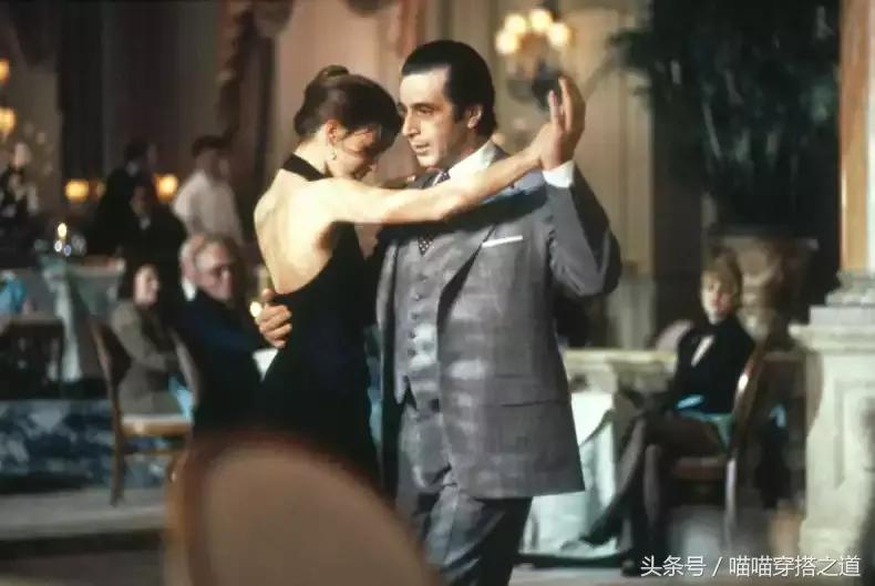 真人实测:这款小*香众**水竟然完胜大牌!