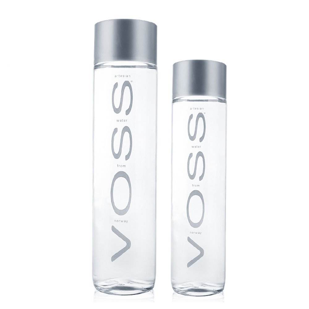 欢乐颂安迪喝的矿泉水,安迪喝的玻璃瓶矿泉水