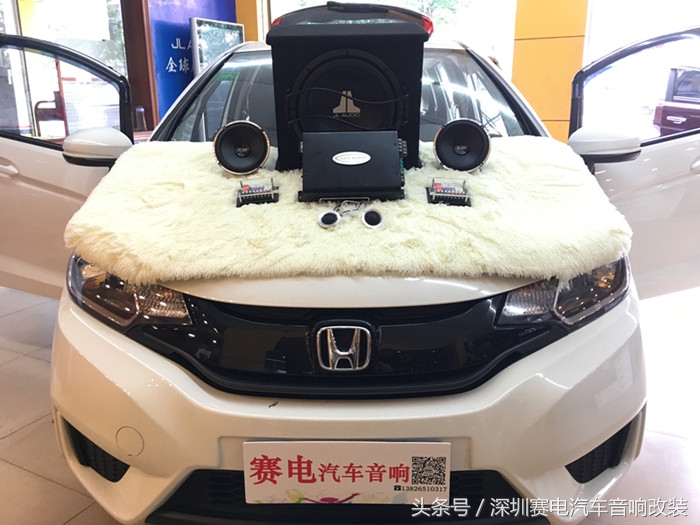 太原本田飞度车辆改装音响,深圳本田雅阁音响改装方案