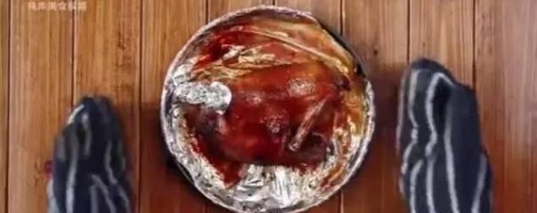 烤鸭的味道很难闻怎么回事,烤鸭的味道怎么样